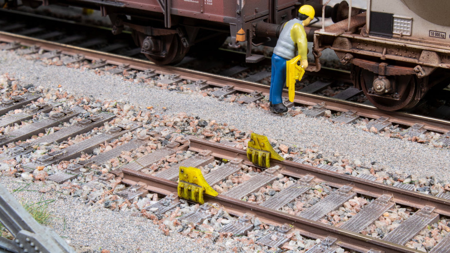 Noch 13604 HO Wheel Stop (Pack of 10)