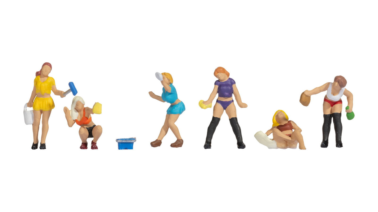 Noch 15947 HO Sexy Carwash Figure (Set of 6)