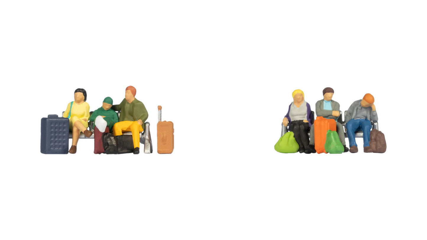 Noch 15213 HO Seated Travellers Figure (Set of 6)