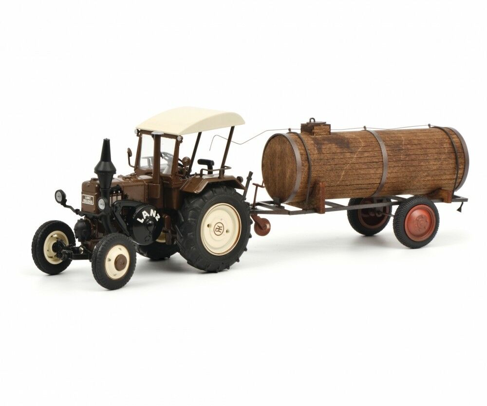 Schuco 450769900 1:32 Lanz Bulldog with Roof and Manure Trailer