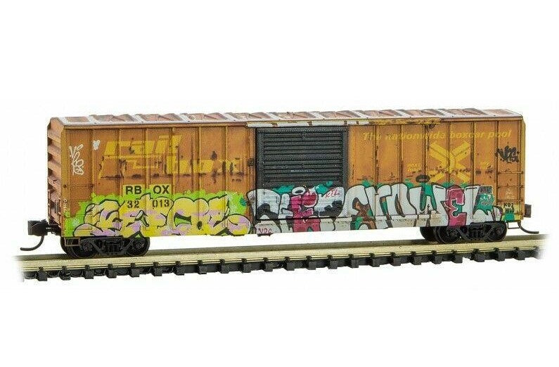 Micro-Trains 51045014 Z Railbox Weathered 50' Rib Side Box Car #32013