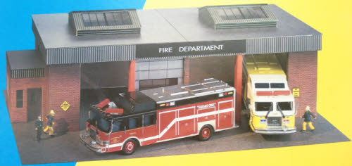 Corgi 31803 Card Board Model Fire Depot EX/Box
