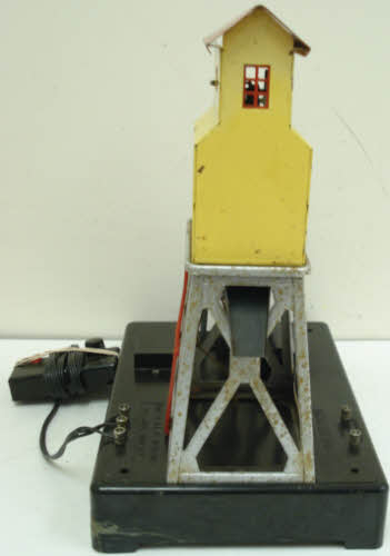 Lionel 97 Vintage O Operating Coal Elevator Loader VG