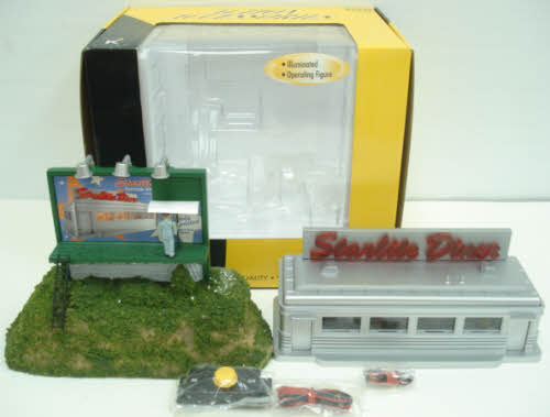 K-Line K40816A O Built-Up Starlight Diner & Starlight Billboard
