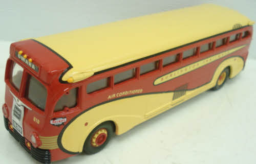 Corgi 98464 1:50 Burlington Trailways Yellow Coach 743 Bus
