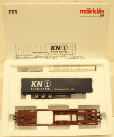 Marklin 47443 HO KN Depressed Well Flat Car w/ Truck Trailer