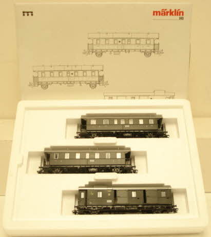 Marklin 43137 HO Scale German Imperial Railway 3-Car Passenger Set LN/Box