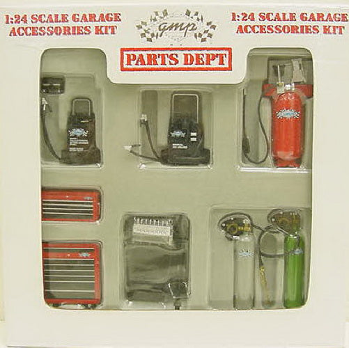 GMP 9015 1:24 Scale Garage Accessories Kit
