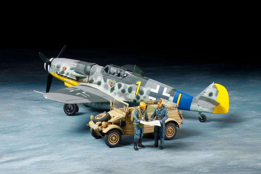 Tamiya 25204 1:48 Messerschmitt Bf109 G-6 & Kübelwagen Type 82 Set Plane Kit