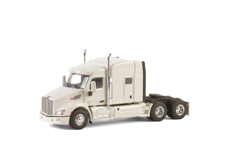 WSI 33-2025 1:50 Peterbilt 579 6x4 White Truck with Sleeper