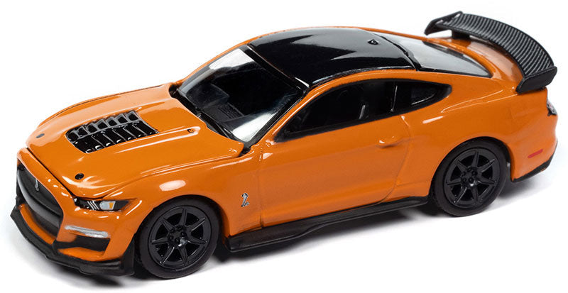 Auto World 64472-CASE 1:64 Auto World Premium 2024 Release 5 Diecast (Set of 6)