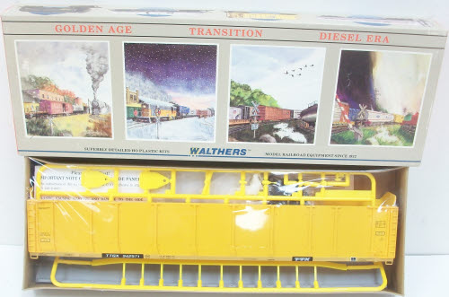 Walthers 932-4808 HO Union Pacific 89' Enclosed Auto Carrier Kit #942571