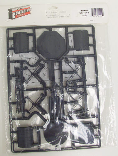 Walthers 933-3507 HO Scale Wood Water Tanks Plastic Kit (Pack of 3)