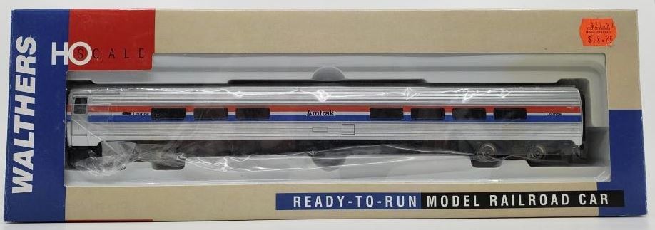 Walthers 932-6212 HO Scale 85' Amfleet Phase 3 Food Service Lounge LN/Box