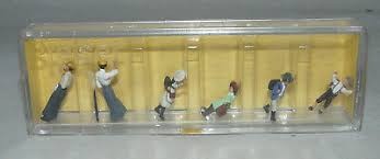 Preiser 0194 HO 1900's School Children & Teachers Figures (Set of 6)
