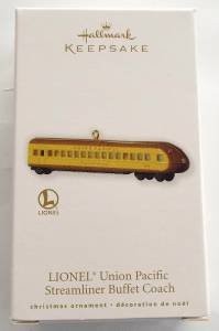 Hallmark QXI2023 Lionel Union Pacific Streamliner Long Coach Ornament Keepsake