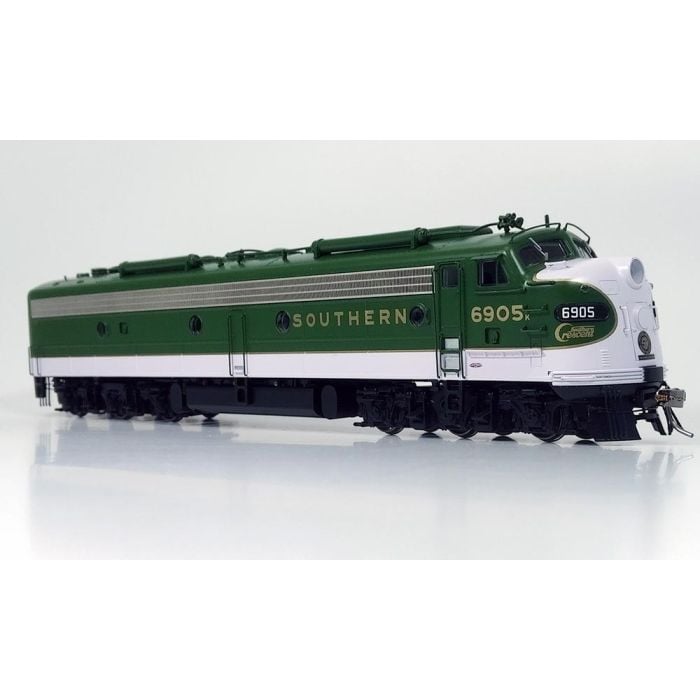Rapido Trains 28036 HO SOU Crescent EMD E8A Diesel Locomotive Standard DC #6905K