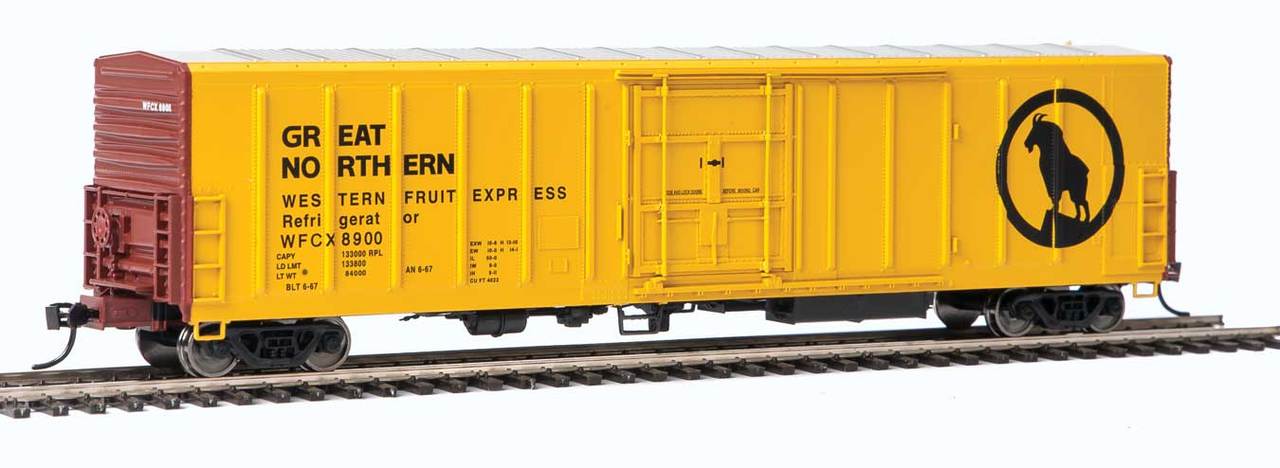 Walthers 910-3911 HO Great Northern WFCX 57' Mechanical Reefer #8900