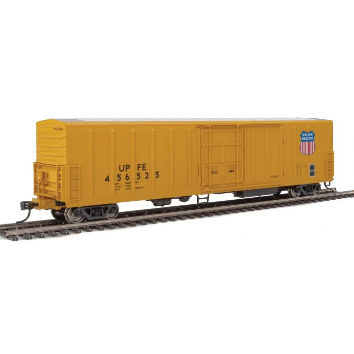Walthers 910-3943 HO Union Pacific Fruit Express 57' Mechanical Reefer #456525