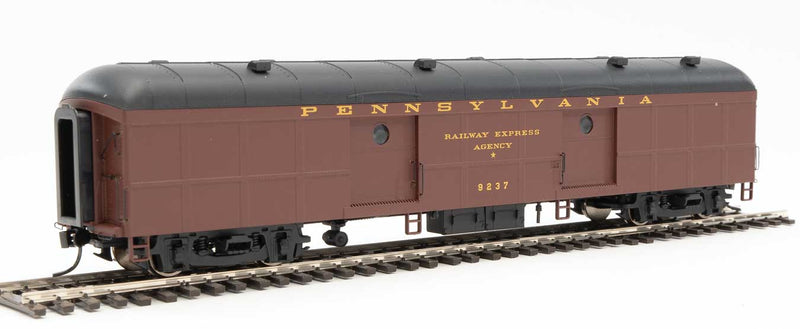 Walthers 920-17245 HO PRR 60' Pennsylvania Class B60b Baggage Car #9237