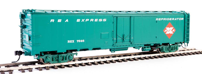 Walthers 920-17324 HO REA Light Green 50' REA Riveted Steel Express Reefer #7840
