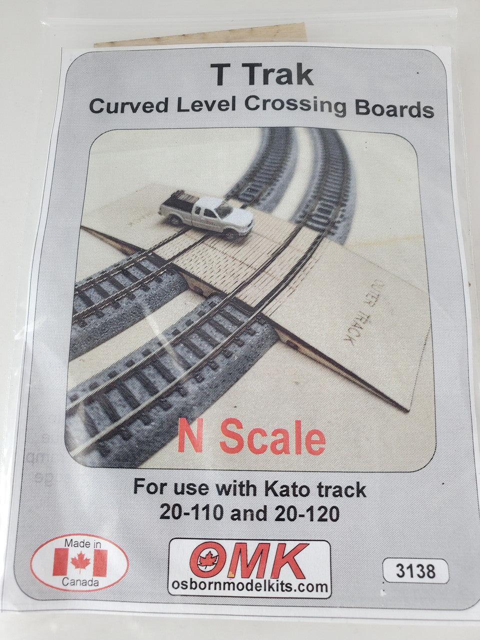 Osborn Model Kits 3138 N T Trak Curved Level Crossing