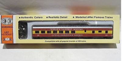 Con-Cor 0001-001008 HO Royal American Shows 72 FT Dining Car Kit