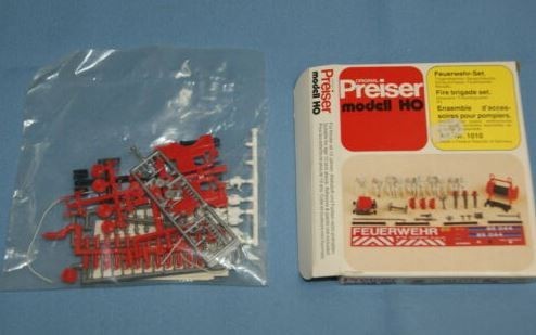 Preiser 1010 HO Fire Brigade Figures and Accessories Plastic Model Kit