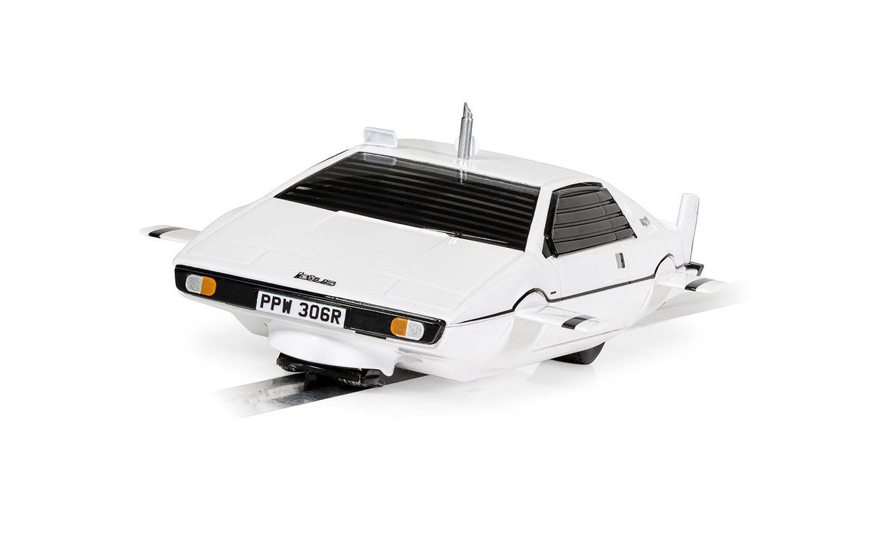 Scalextric C4359 1:32 James Bond The Spy Who Loved Me Lotus Esprit S1 Slot Car