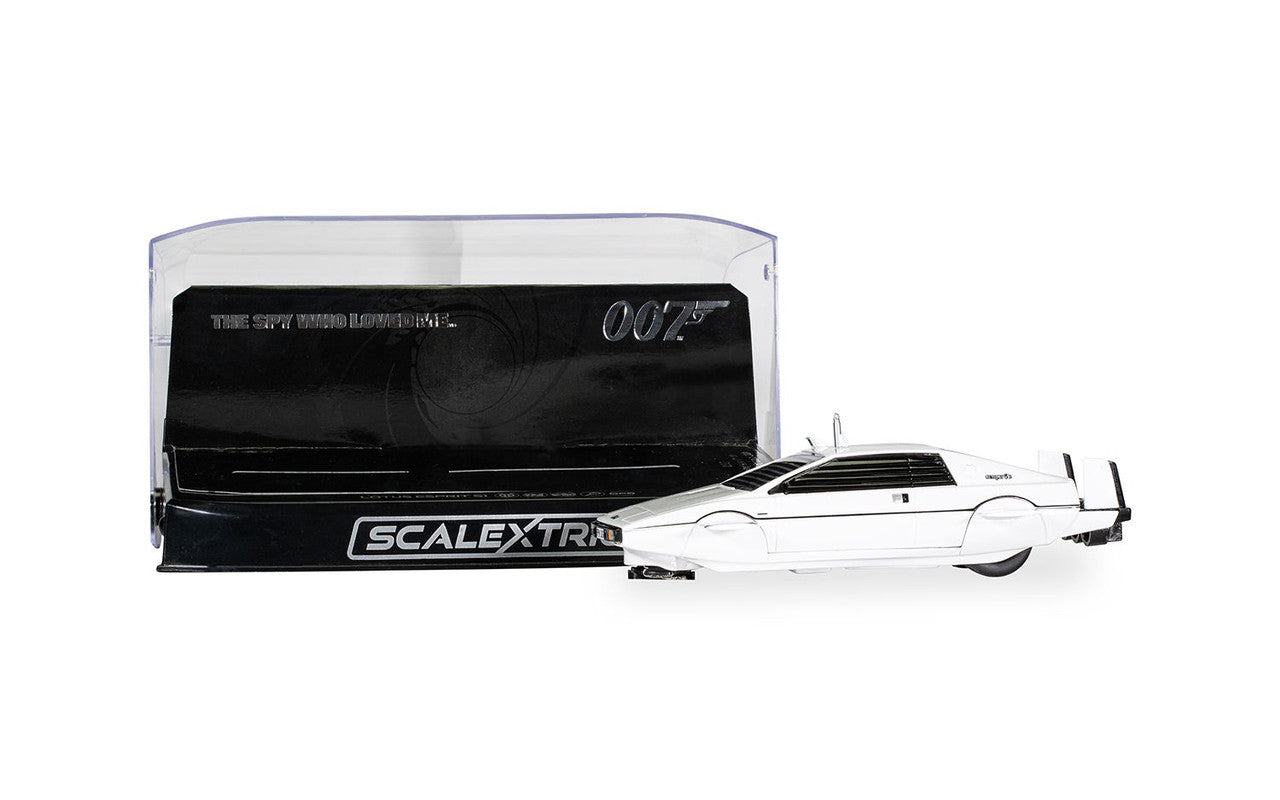 Scalextric C4359 1:32 James Bond The Spy Who Loved Me Lotus Esprit S1 Slot Car