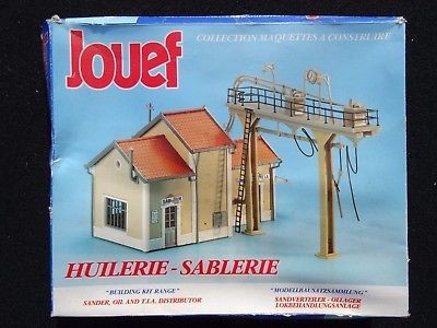 Jouef 104300 HO Sander Oil and T.I.A Distributors Building Kit