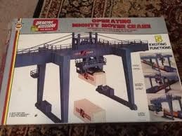AHM 11013 HO Operating Mighty Mover Crane Kit