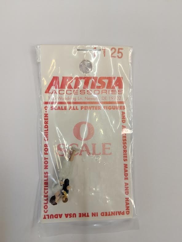 Arttista 1125 O Woman Holding Baby Pewter Figure