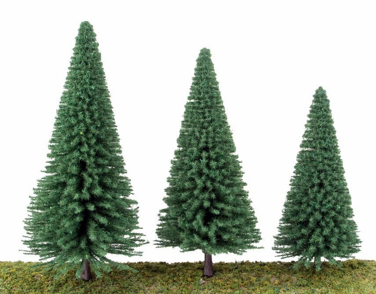 Walthers 949-1181 HO 5-1/2" to 7-3/8" Pine Trees (Pack of 10)