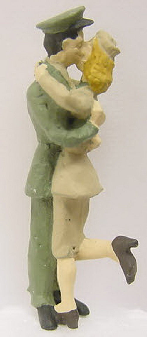 Arttista 1207 Military Man & Woman Embracing Pewter Figures Hand Painted