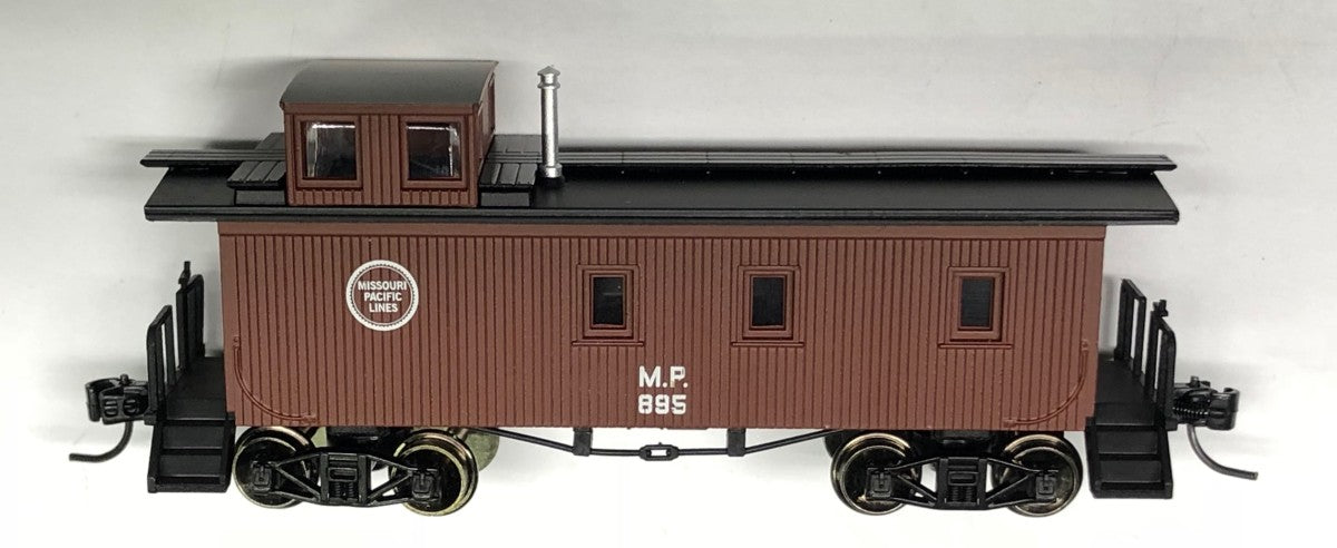 Athearn 2637 N Scale Missouri Pacific Wood Side Caboose #895