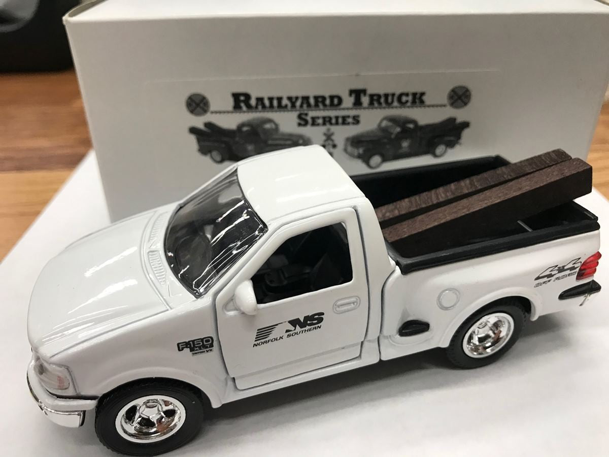 Rail Yard Models RR-F150-NS 1:48 Ford F150 Pickup Norfolk Southern