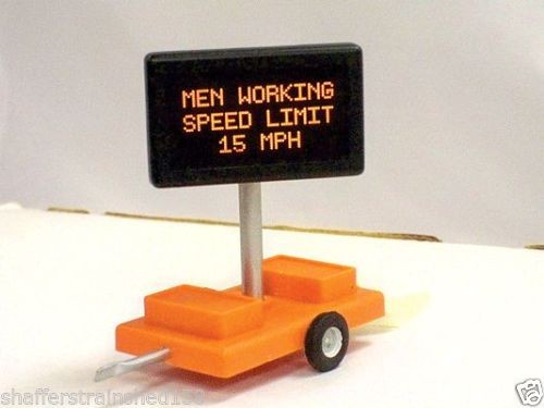 Miniatronics 85-003-01 HOMobile Highway Sign Men Working Speed Limit Sign