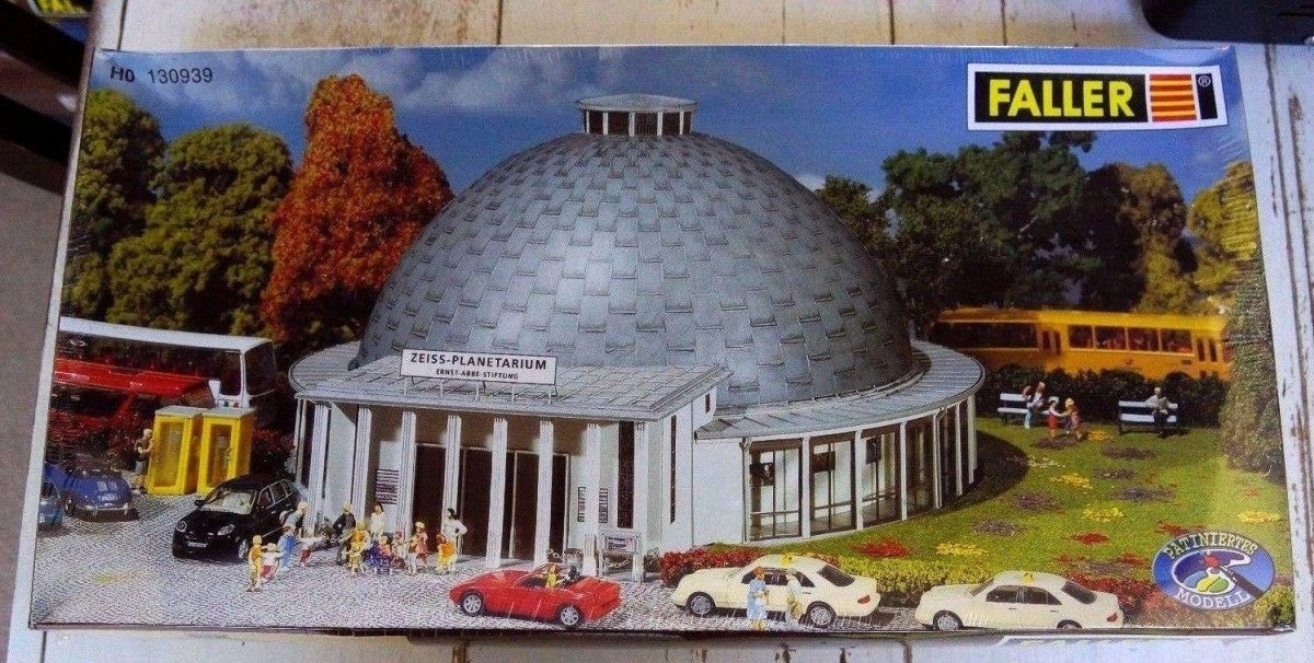 Faller 130939 HO Zeiss Planetarium Plastic Building Kit
