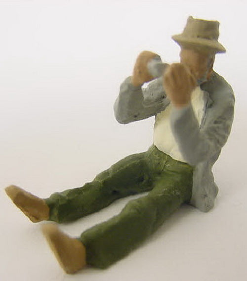 Arttista 1330 O Man Playing Harmonica Pewter Figure Hand Painted Colors May Vary