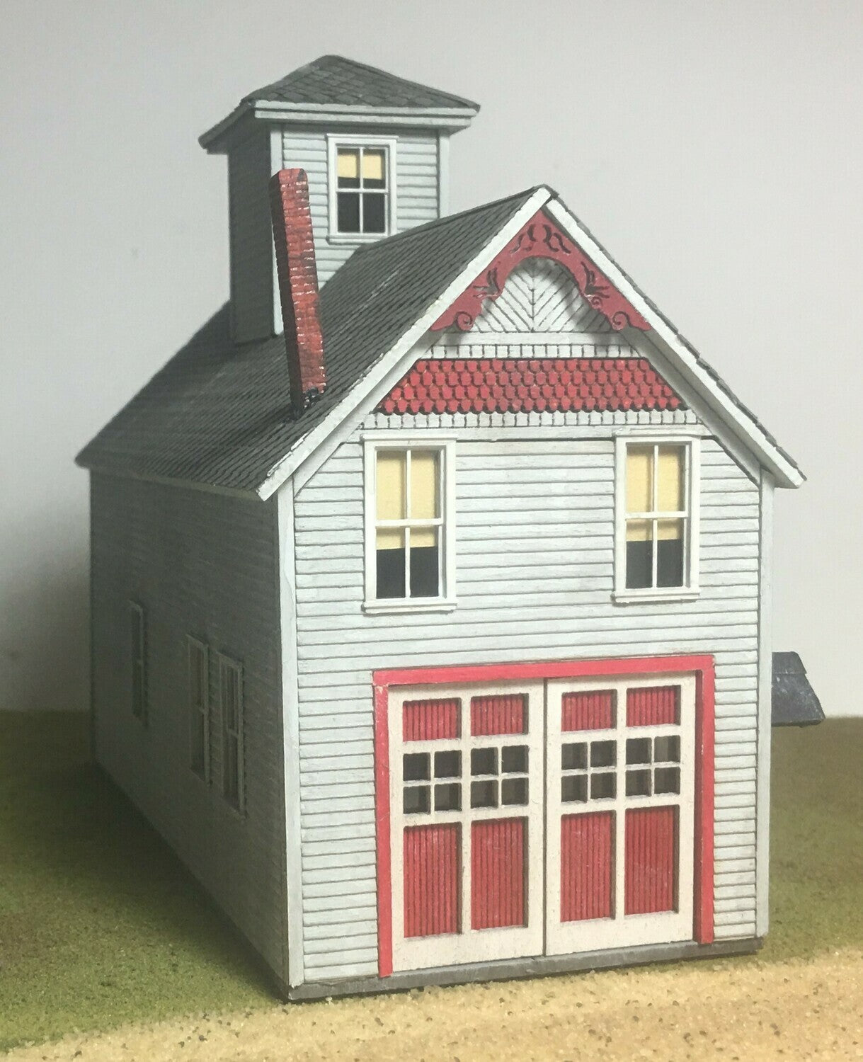 Motrak Models 43008 O Alton Fire Station Building Kit