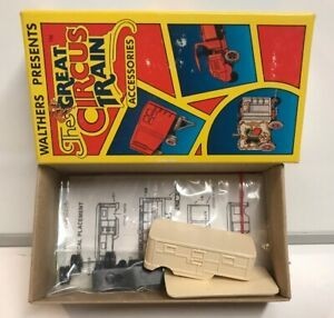 Walthers 933-1363 HO The Great Circus Train Ticket Wagon Kit