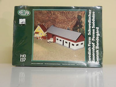 Heljan 137 HO Swedish Farm Building Kit