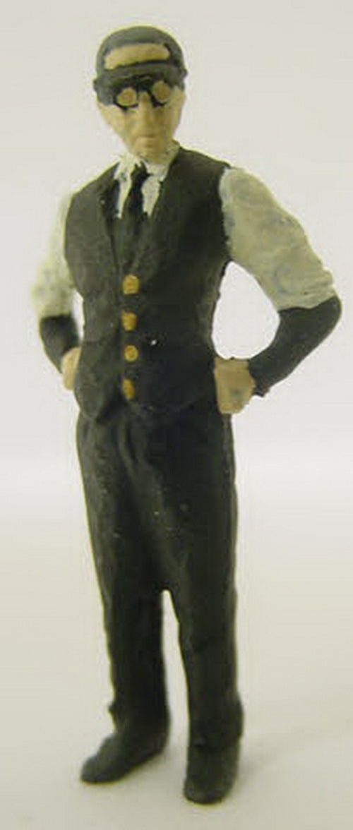 Arttista 1412 O Scale Conductor Pewter Figure Hand Painted