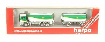 Herpa 141994 HO MAN BP tank car with trailer