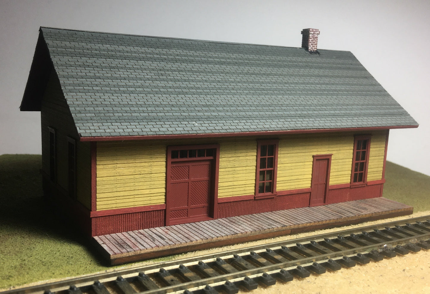 Motrak Models 13008 N Cimarron Depot Laser-Cut Wood Kit