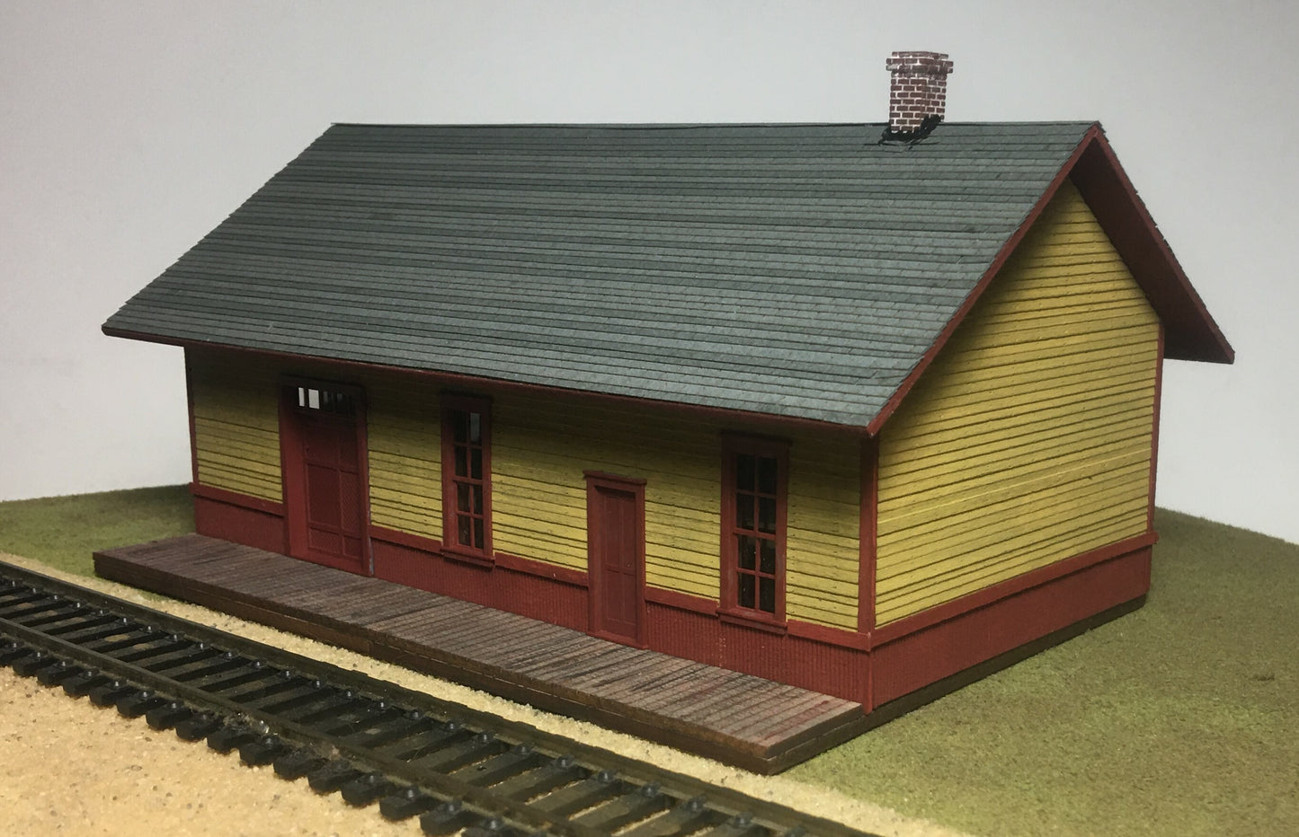Motrak Models 13008 N Cimarron Depot Laser-Cut Wood Kit