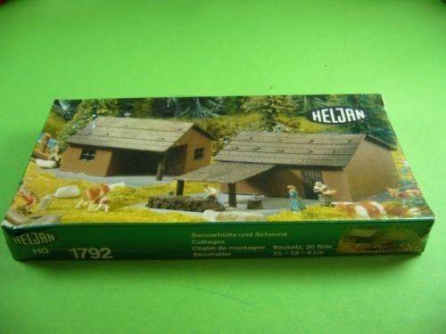 Heljan 1792 HO Cottages Building Kit (Set of 2)