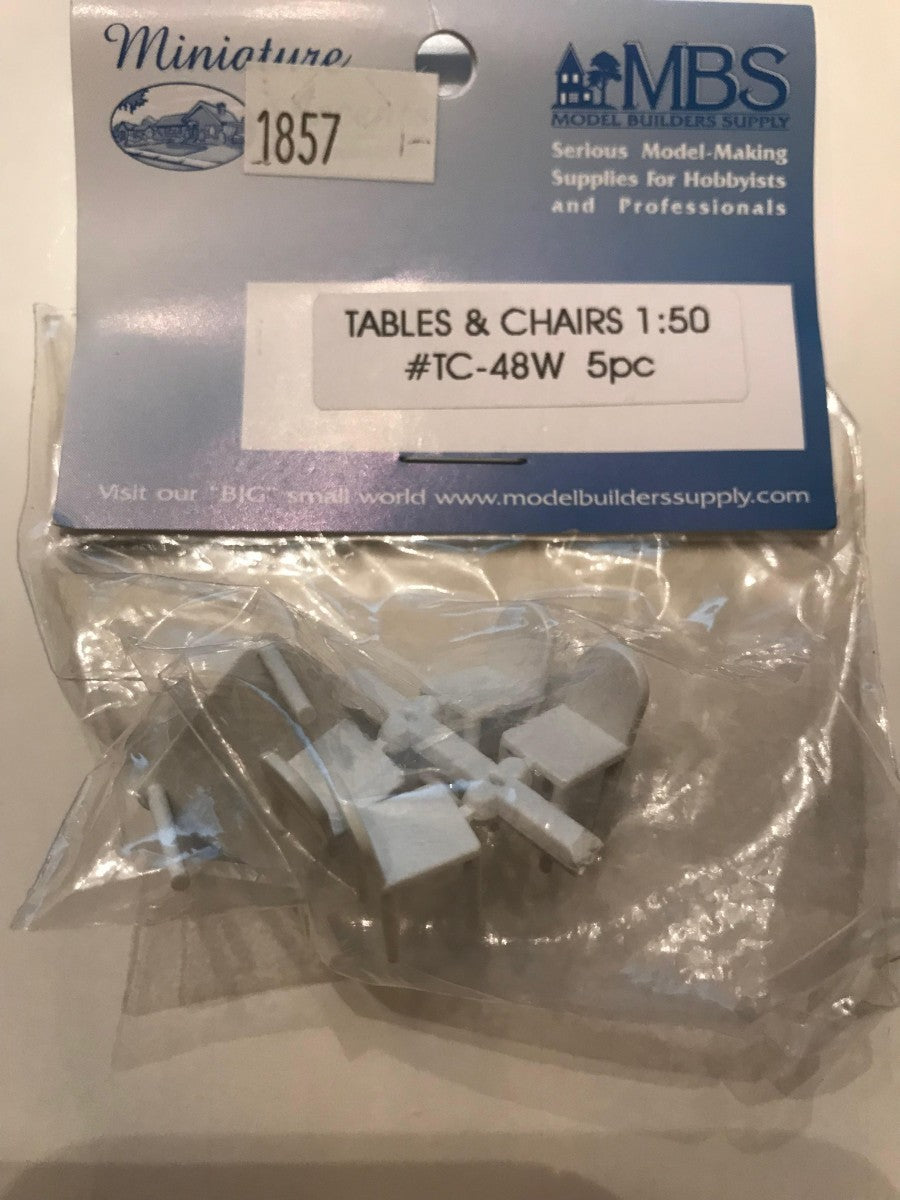 Model Builders Supply TC-48W O 1:50 Scale Plastic Table and Chairs