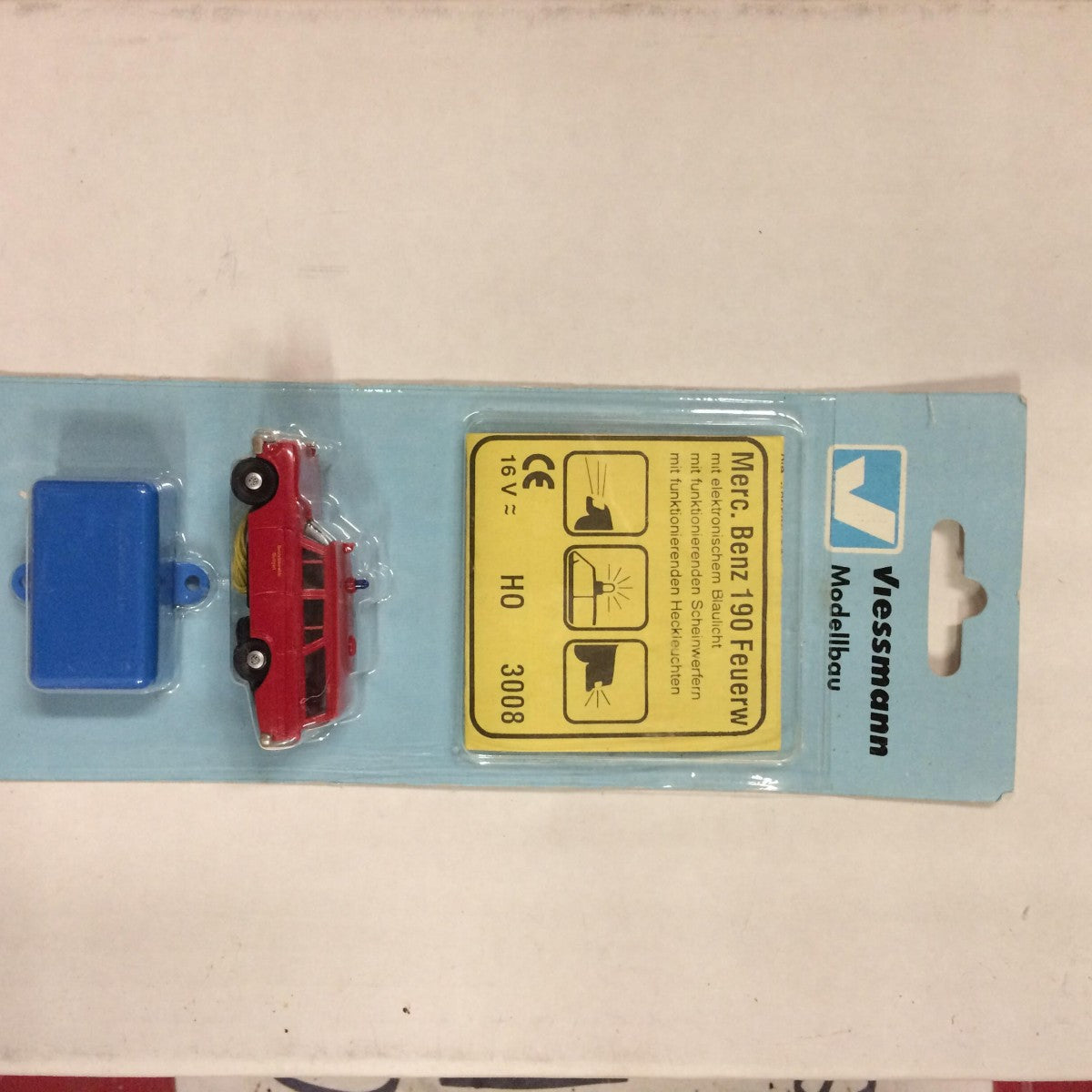 Viessmann Modellspielwaren 3008 1:87 HO Mercedes Benz 190 Feuerw w Lights